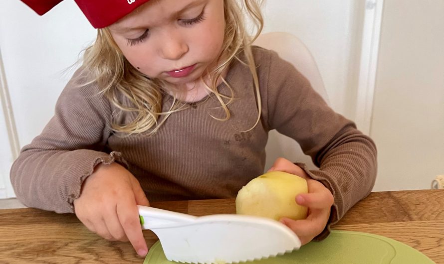 Vi har testet fine køkkenredskaber til børn